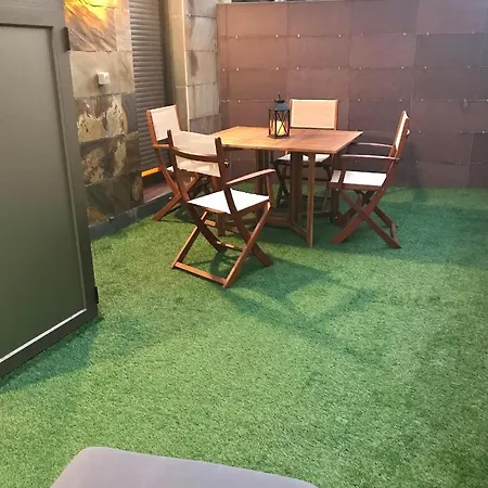 La Buena Vida Apartment *